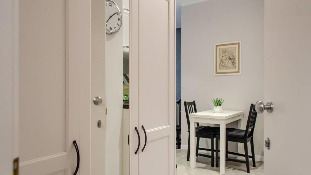 Interno 1 Ciampino Roma Luxury Apartment Con Balcone エクステリア 写真