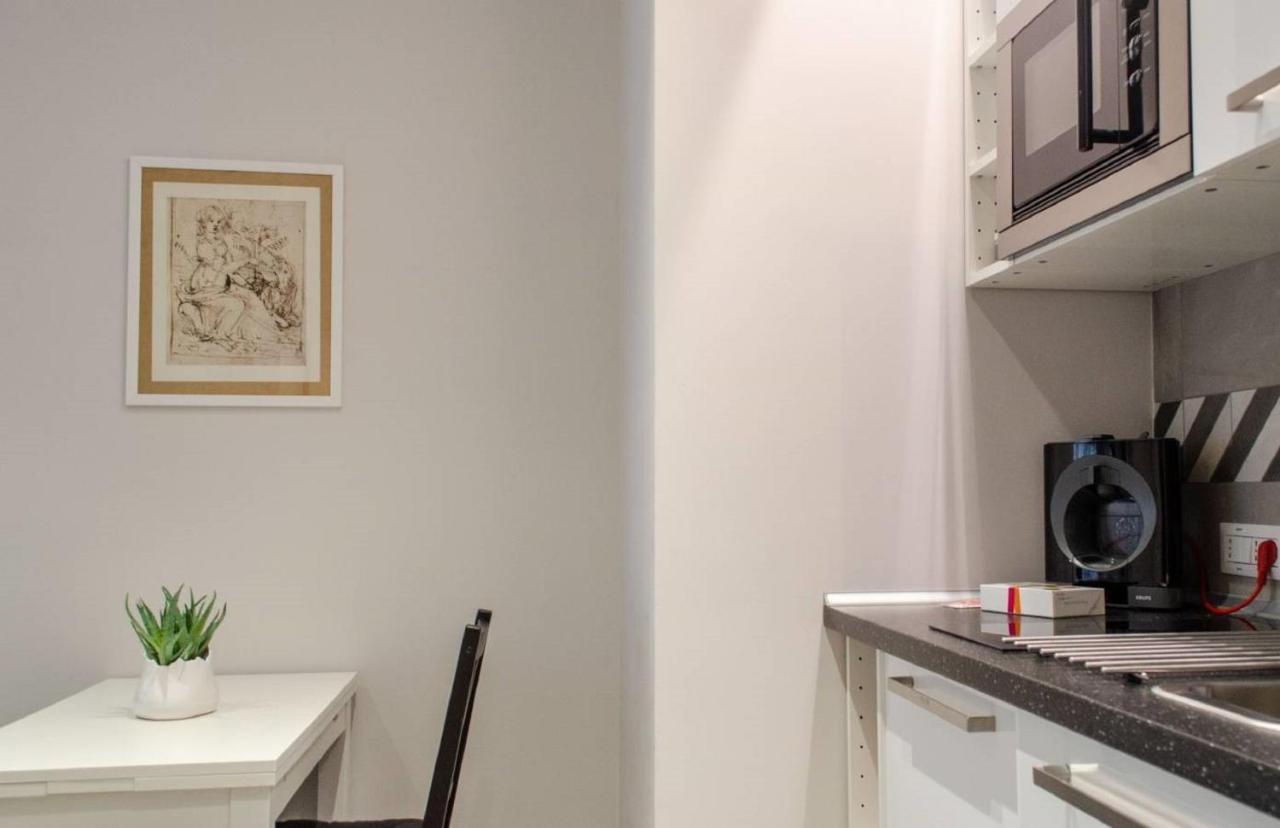 Interno 1 Ciampino Roma Luxury Apartment Con Balcone エクステリア 写真