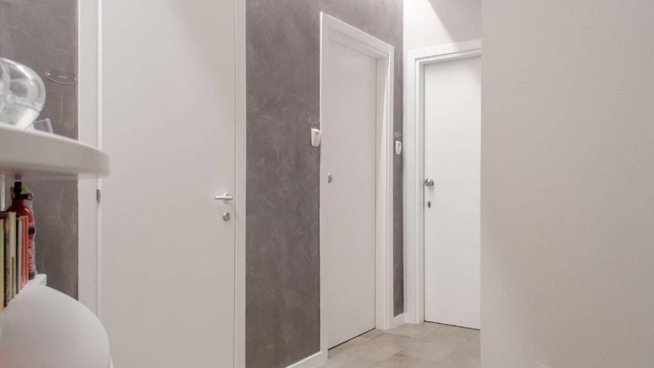 Interno 1 Ciampino Roma Luxury Apartment Con Balcone エクステリア 写真