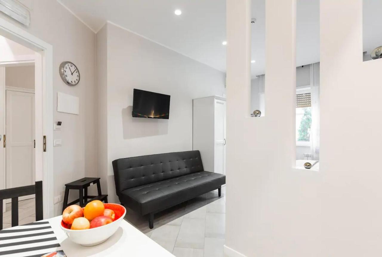 Interno 1 Ciampino Roma Luxury Apartment Con Balcone エクステリア 写真