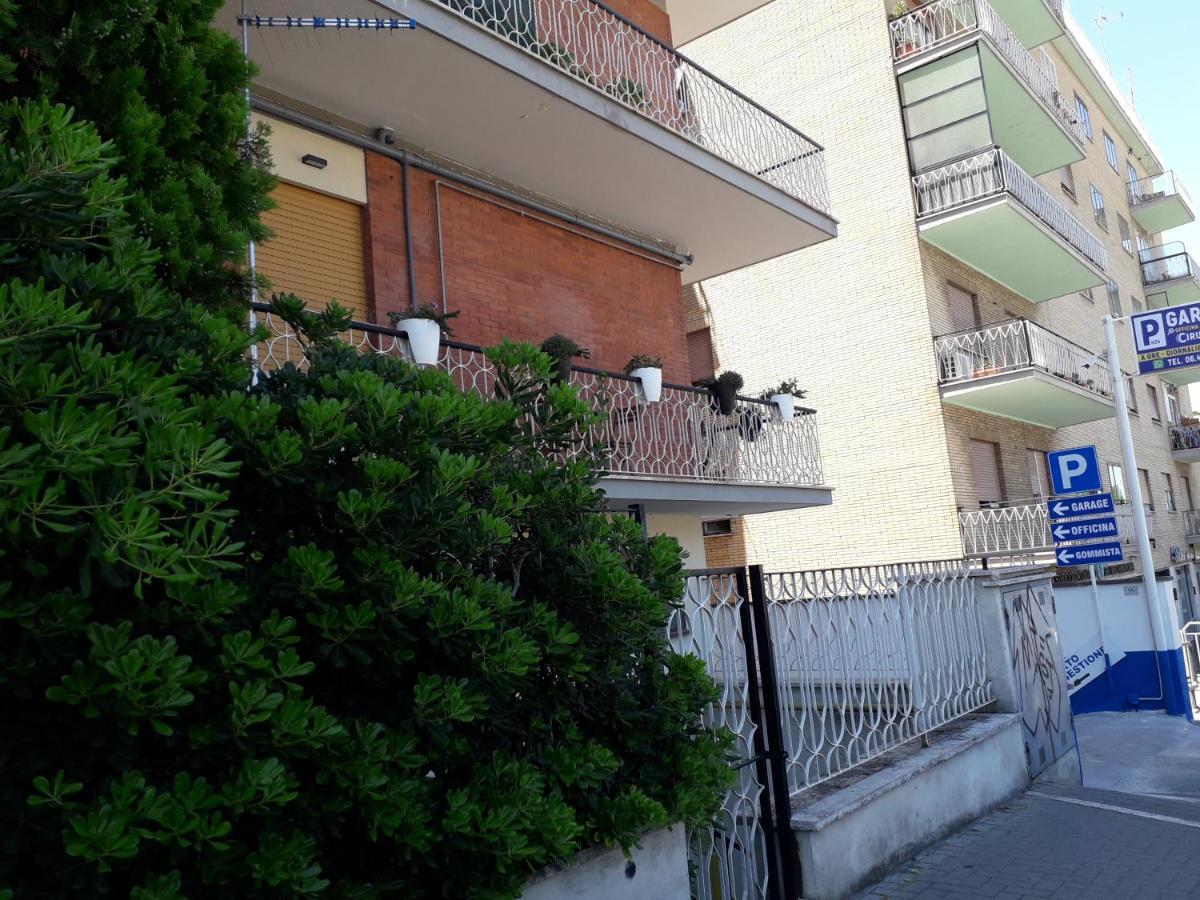 Interno 1 Ciampino Roma Luxury Apartment Con Balcone エクステリア 写真