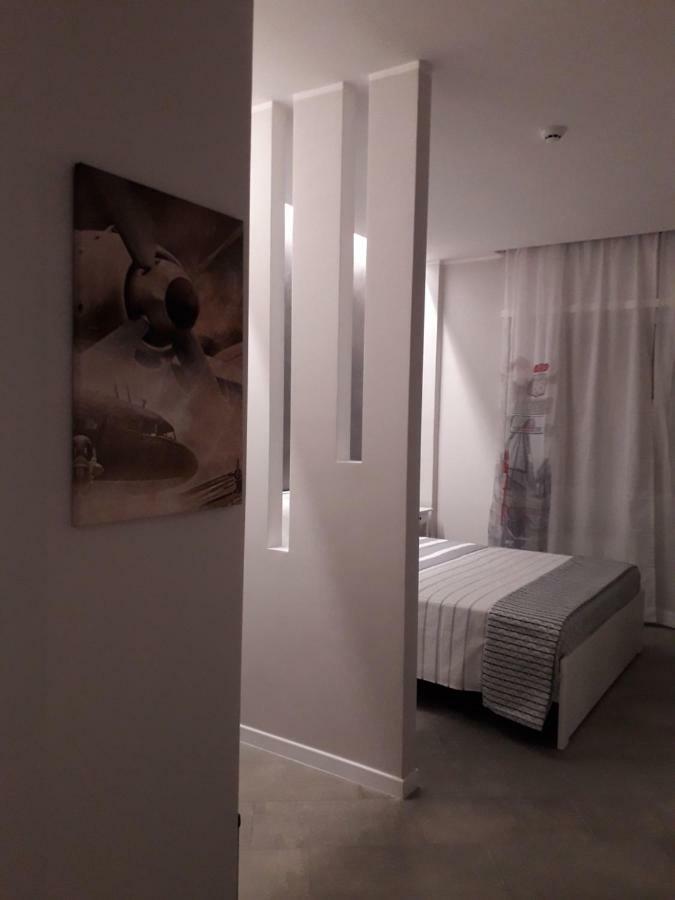 Interno 1 Ciampino Roma Luxury Apartment Con Balcone エクステリア 写真